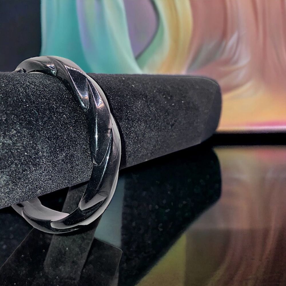 Vintage Avon Modern Art Acrylic Black Retro Bangle Bracelet!